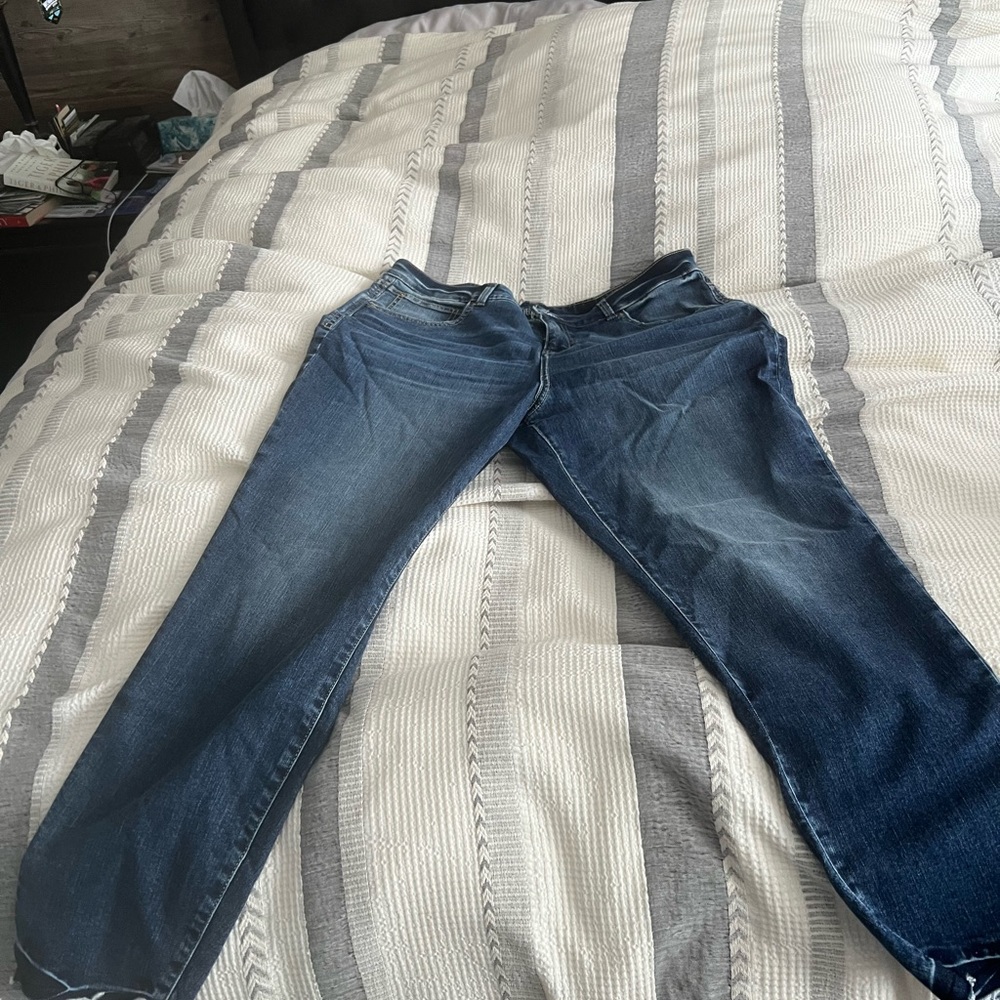 Straight leg Jeans